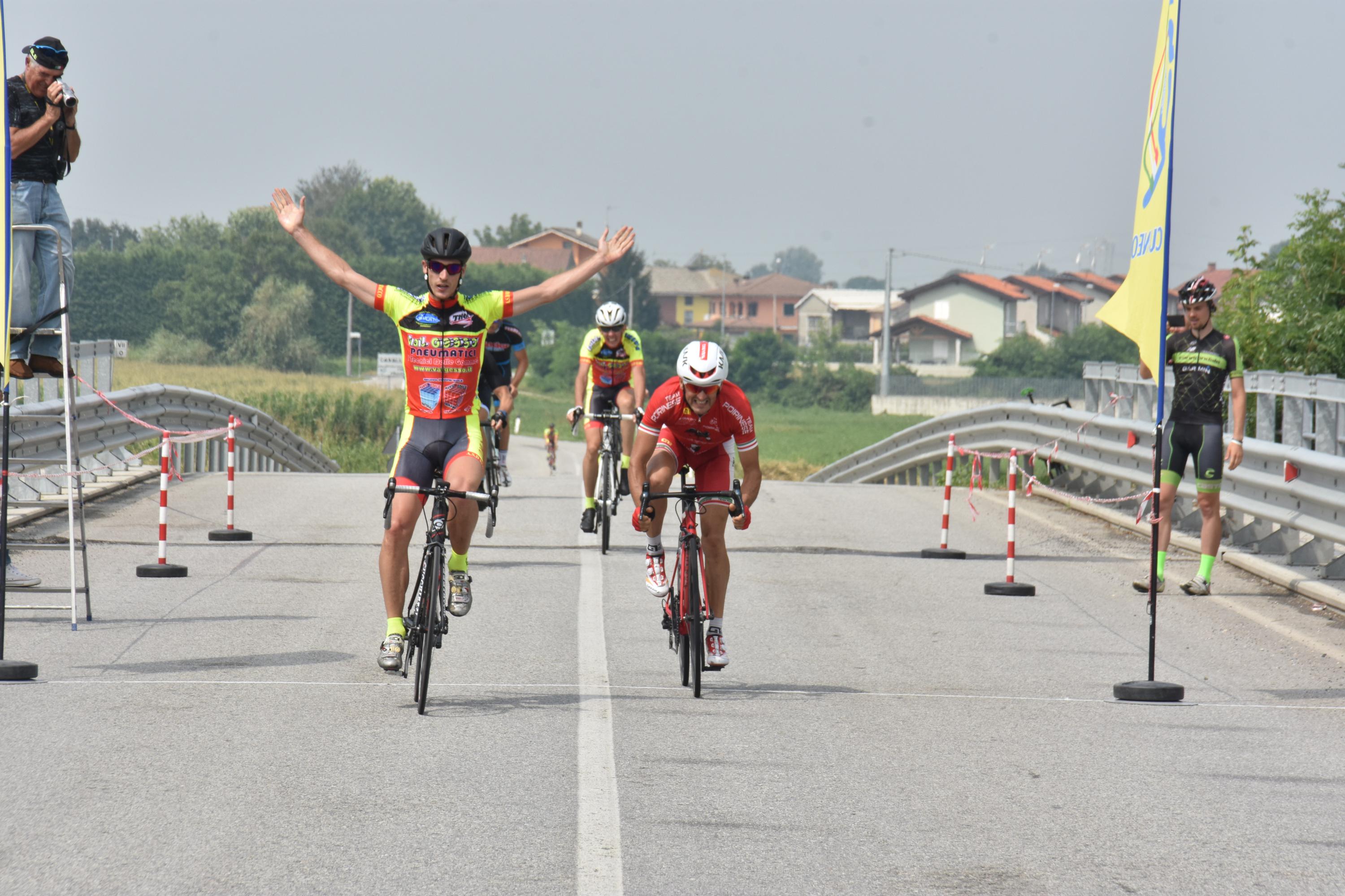 CICLISMO, TERMINA A RACCONIGI IL CAMPIONATO PROVINCIALE DI CUNEO