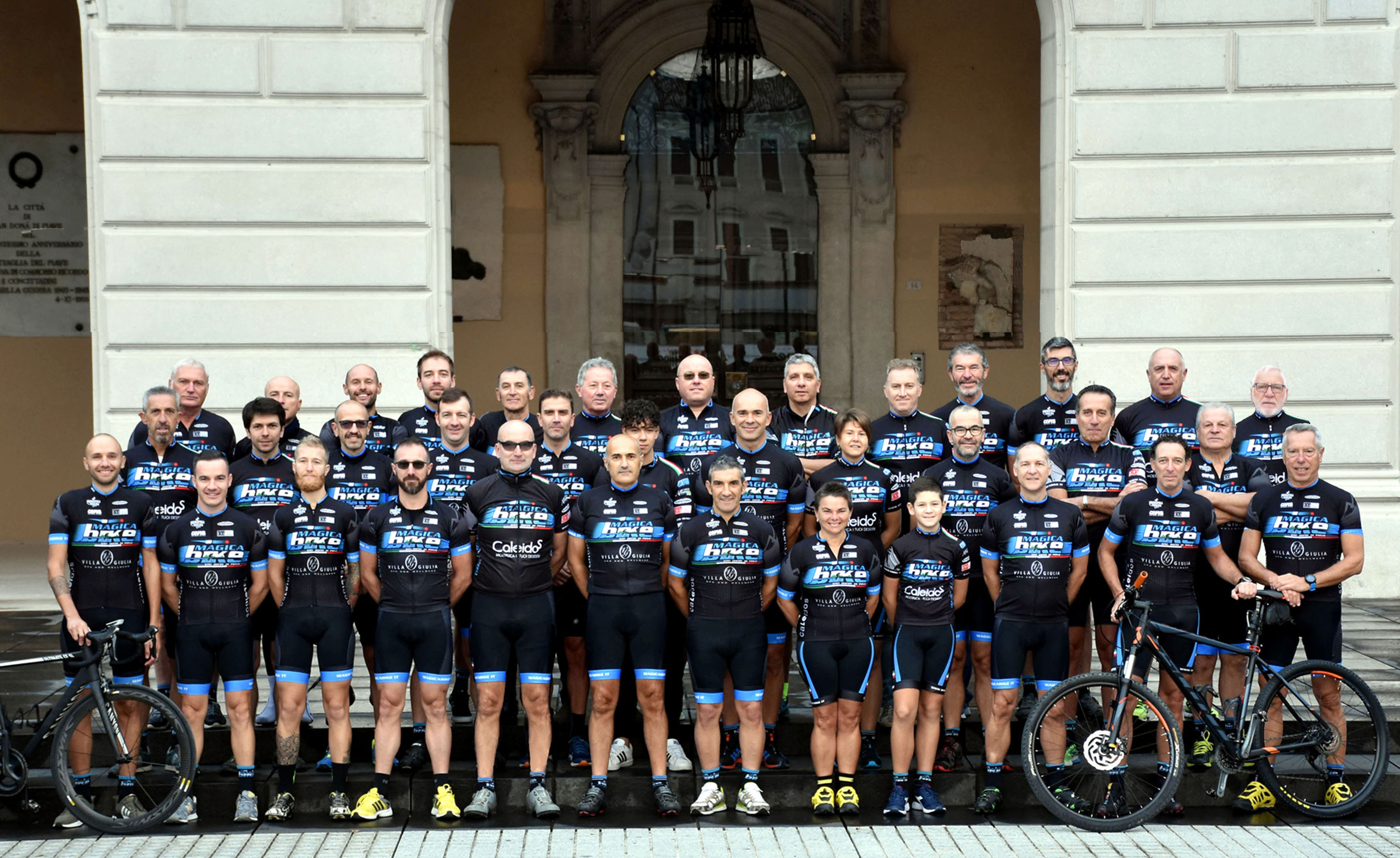 MAGICABIKE: PARTECIPAZIONE, VITTORIE E...UN "RECORD"!